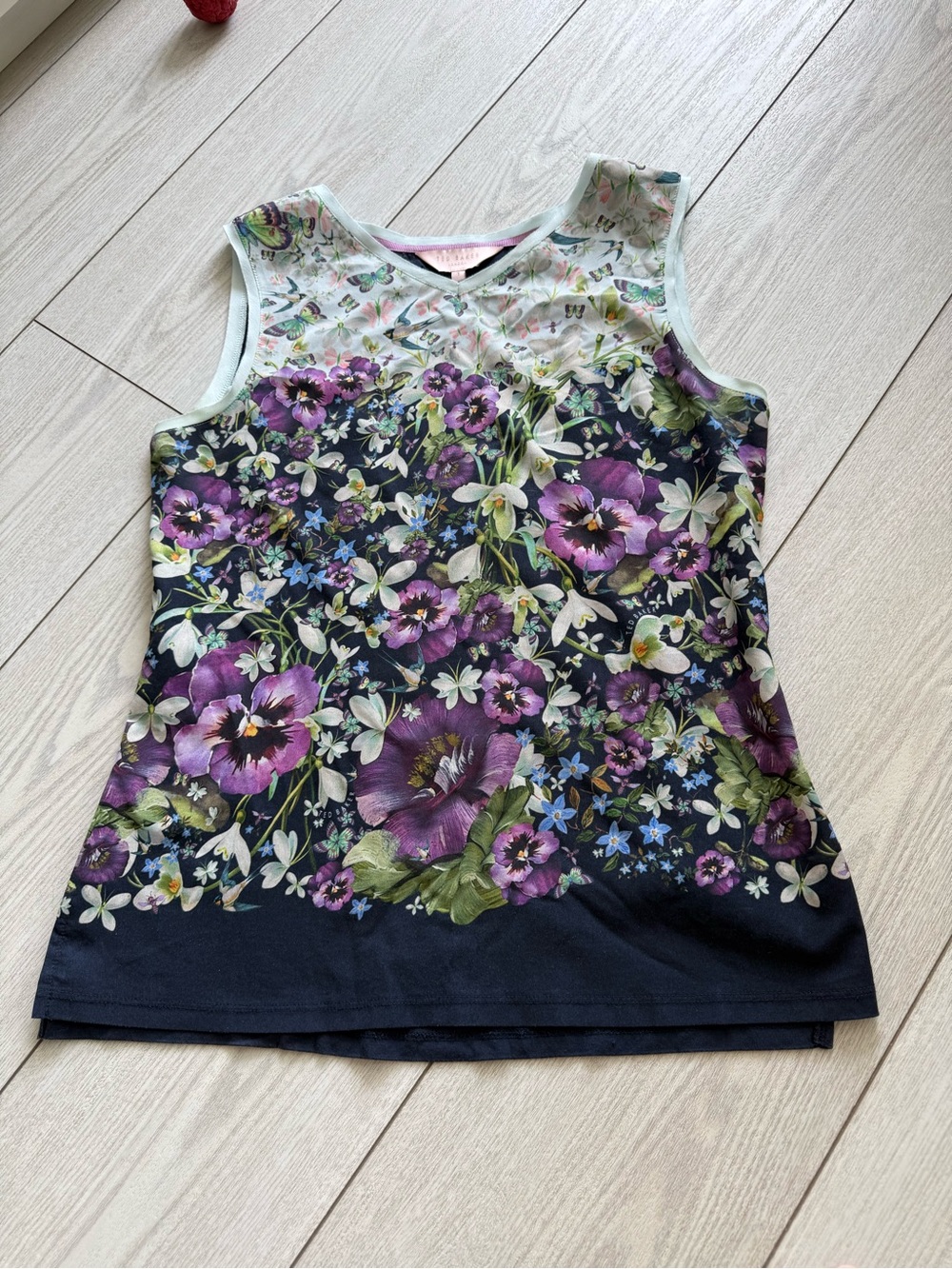 Ted Baker 1 Fatile Enchantment Vest Tee Floral purple blue garden flowers small